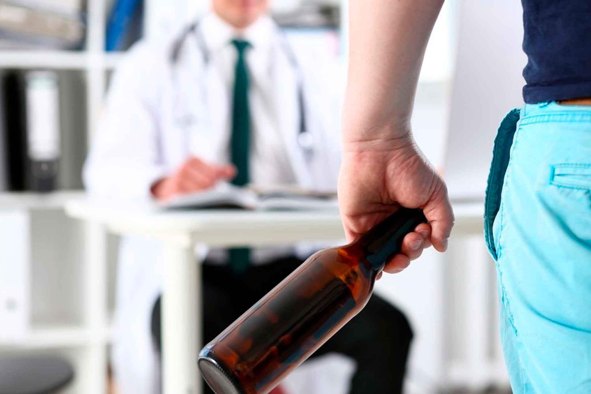 Лечение больных алкоголизмом